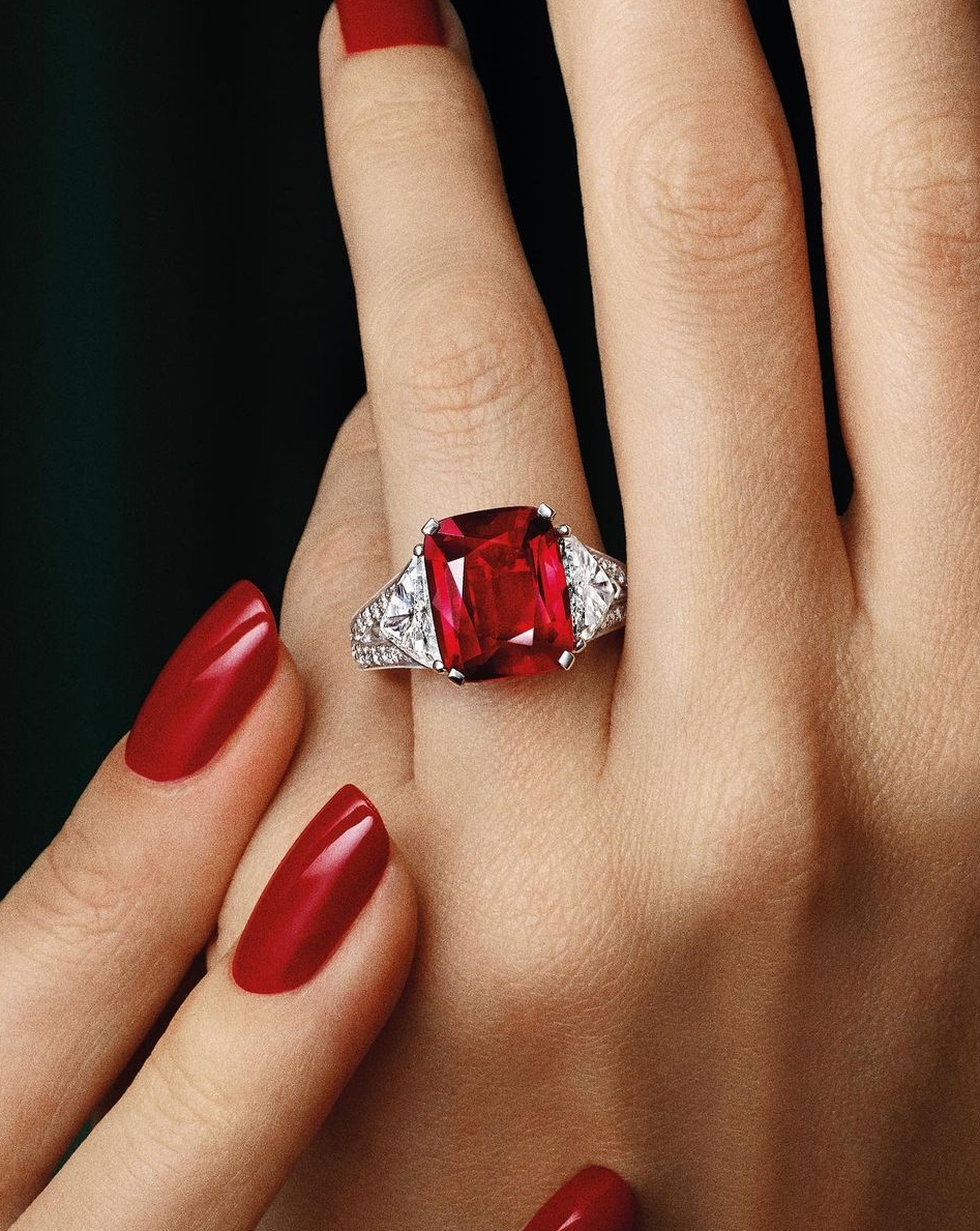 Anillo de Ruby