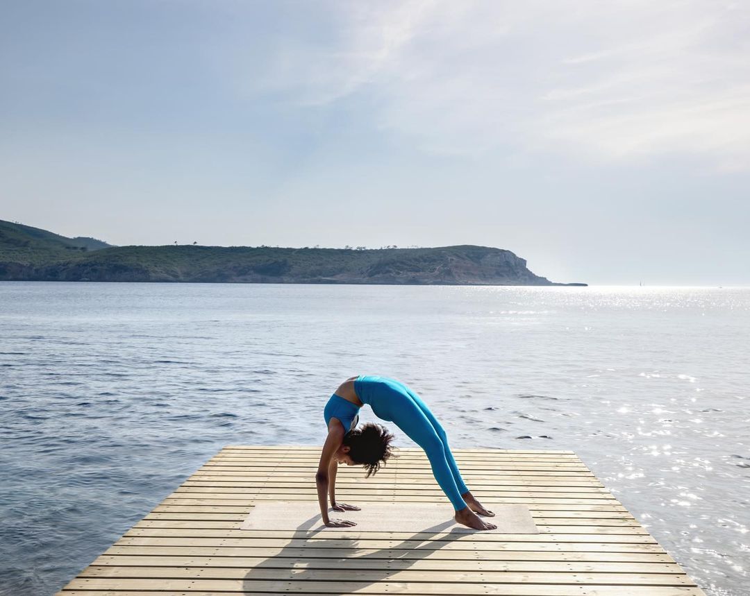Yoga en el mar
