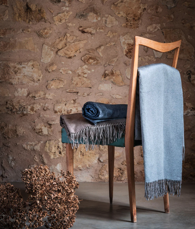 Mantas de Brunello Cucinelli