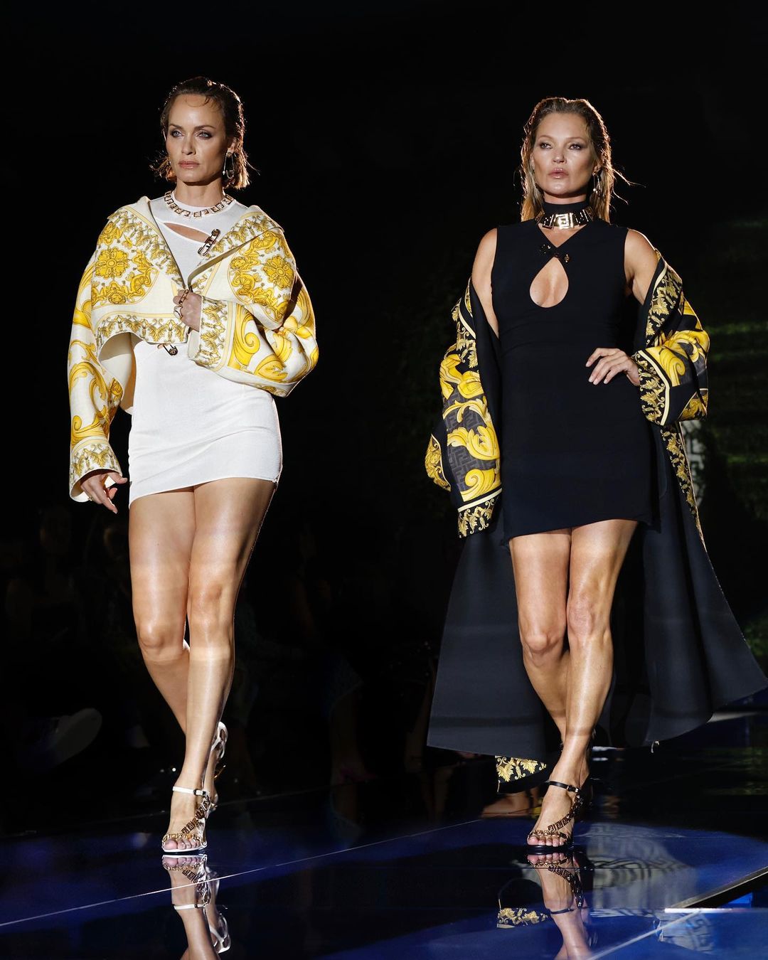 Amber Valletta y Kate Moss / Foto: @fendi