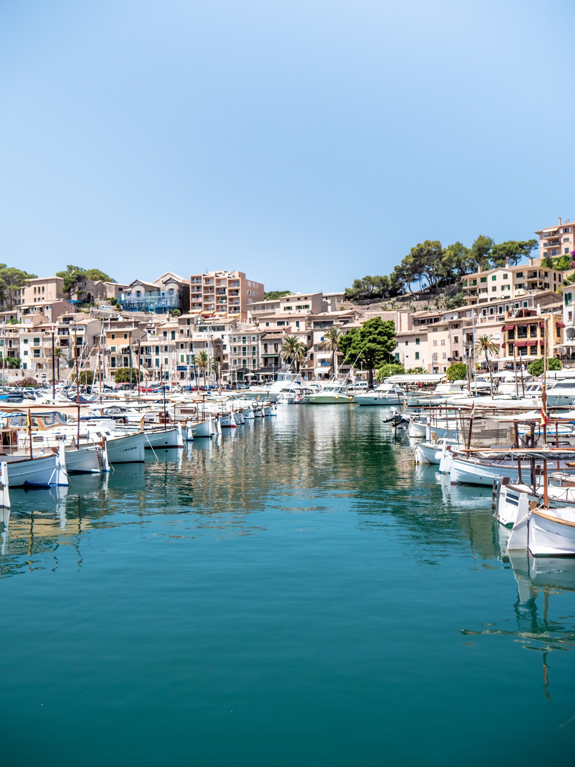 Llauts en un puerto mallorqu&iacute;n / Foto: Unplash
