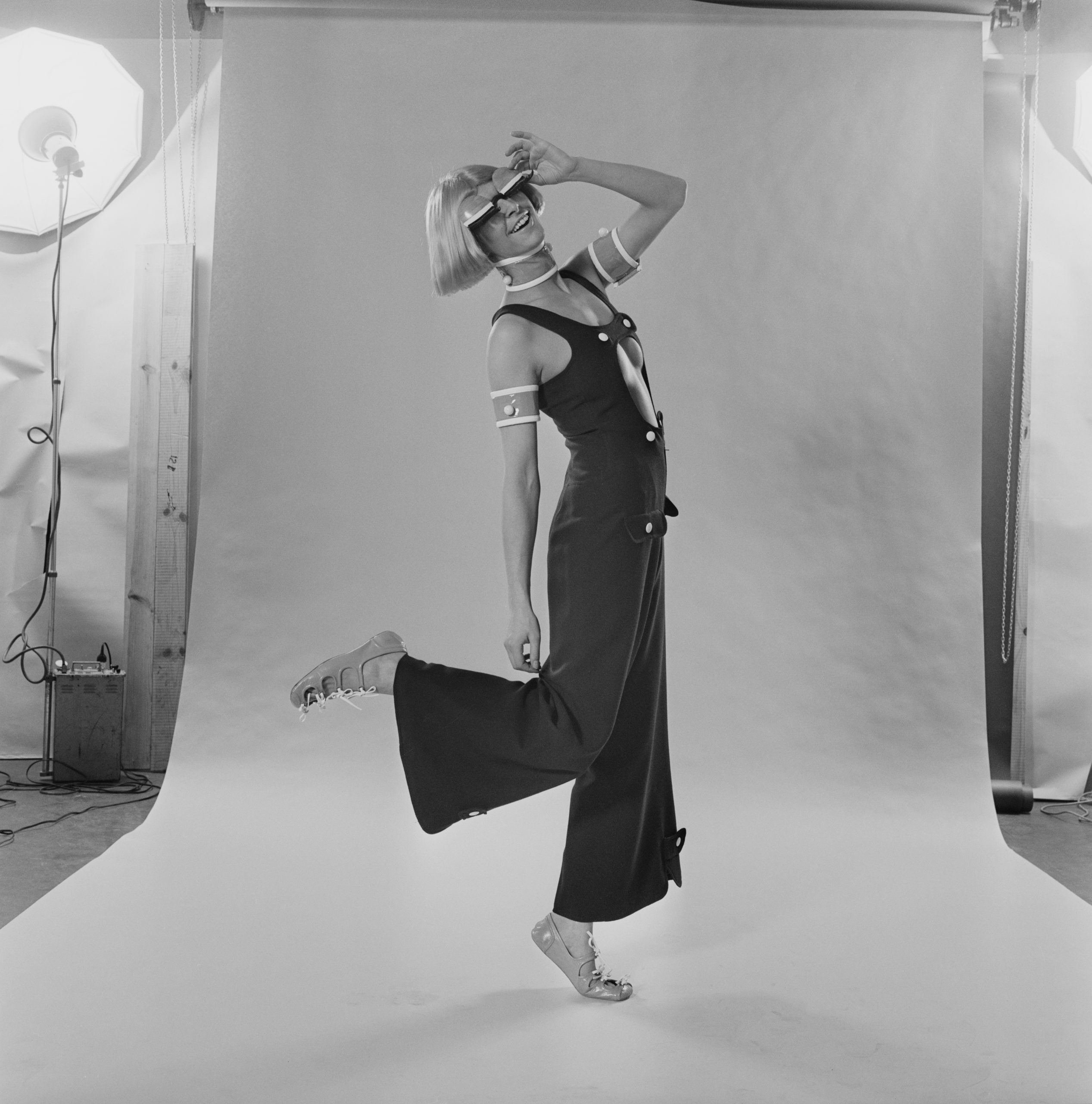 Modelo de Andr&egrave; Courr&eacute;ges, febrero de 1970/Foto: Reg Lancaster/Daily Express/Hulton Archive/Getty Images