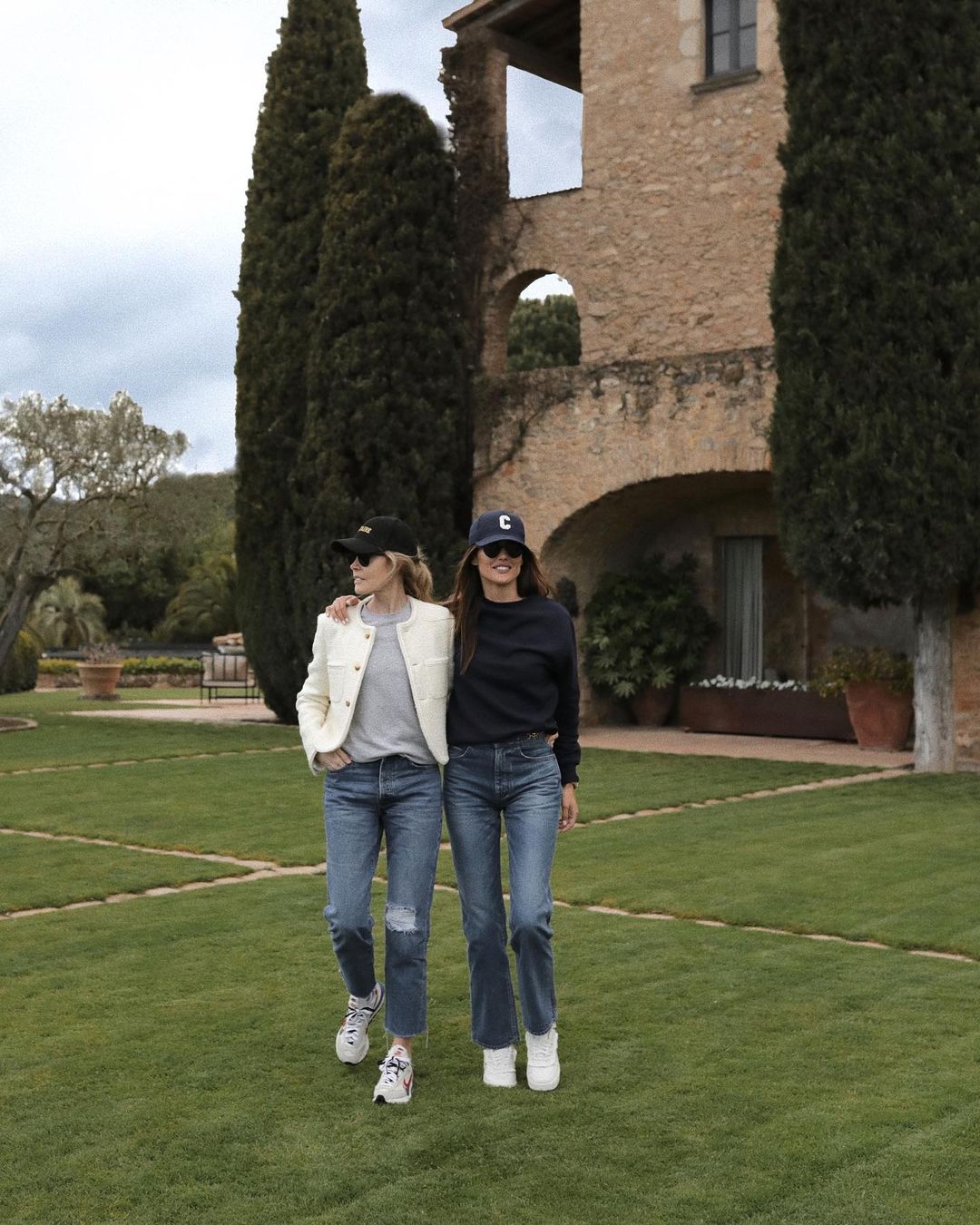 Vestir con gorra