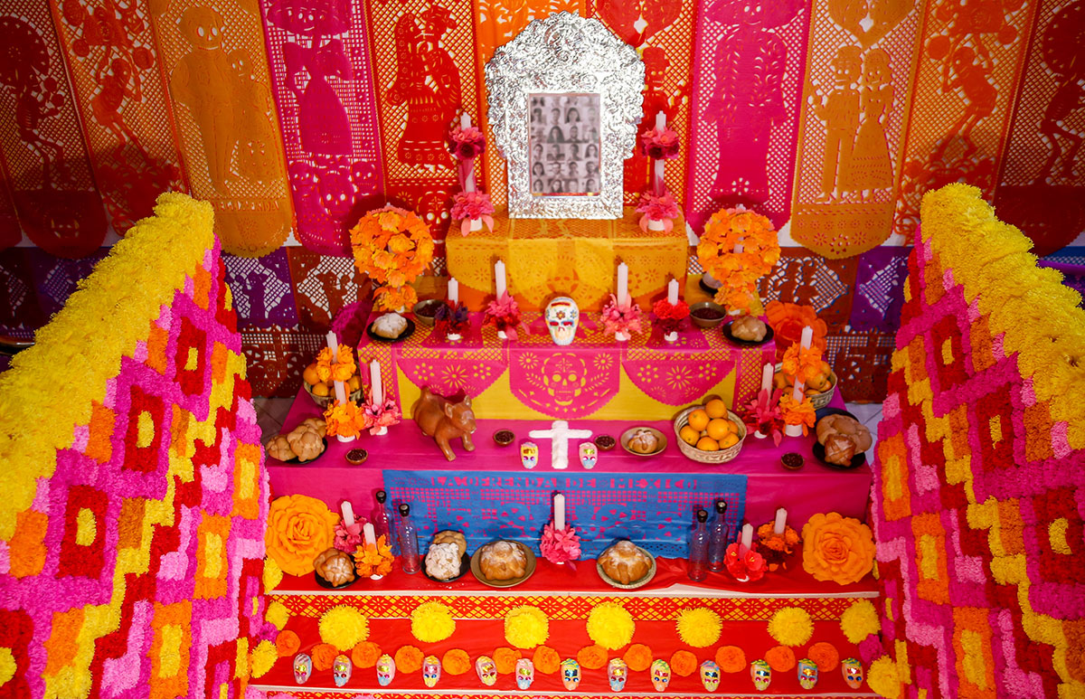 altar d&iacute;a de muertos Madric