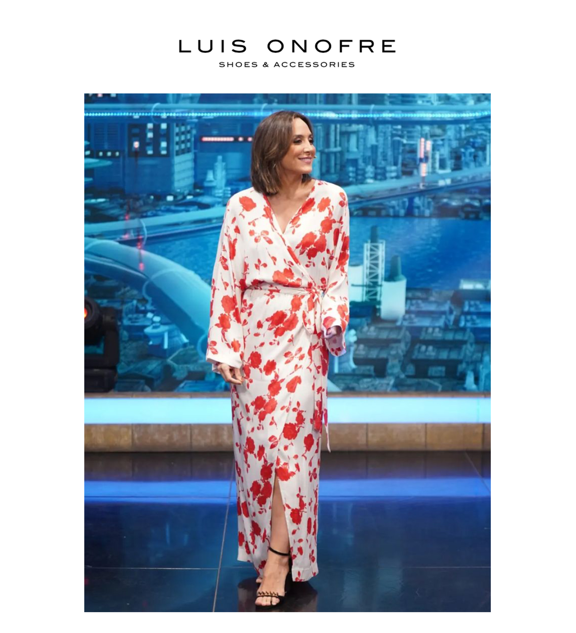 Tamara Falc&oacute; con sandalias de Luis Onofre