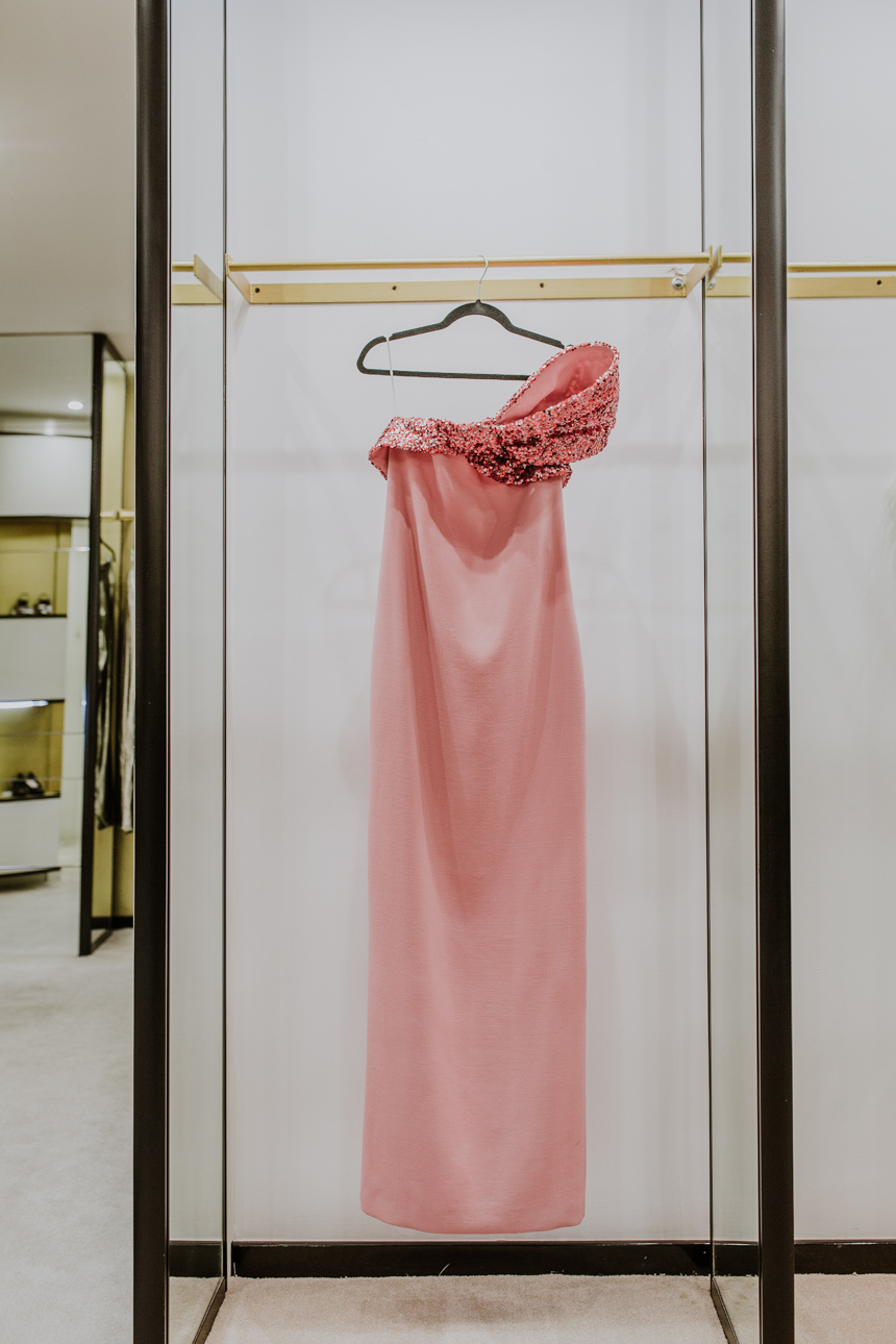 Vestido en la tienda solidaria de Starlite, Un1corn