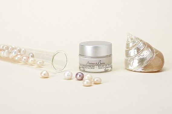 Crema para pulir las u&ntilde;as de R&eacute;v&eacute;rence de Bastien 