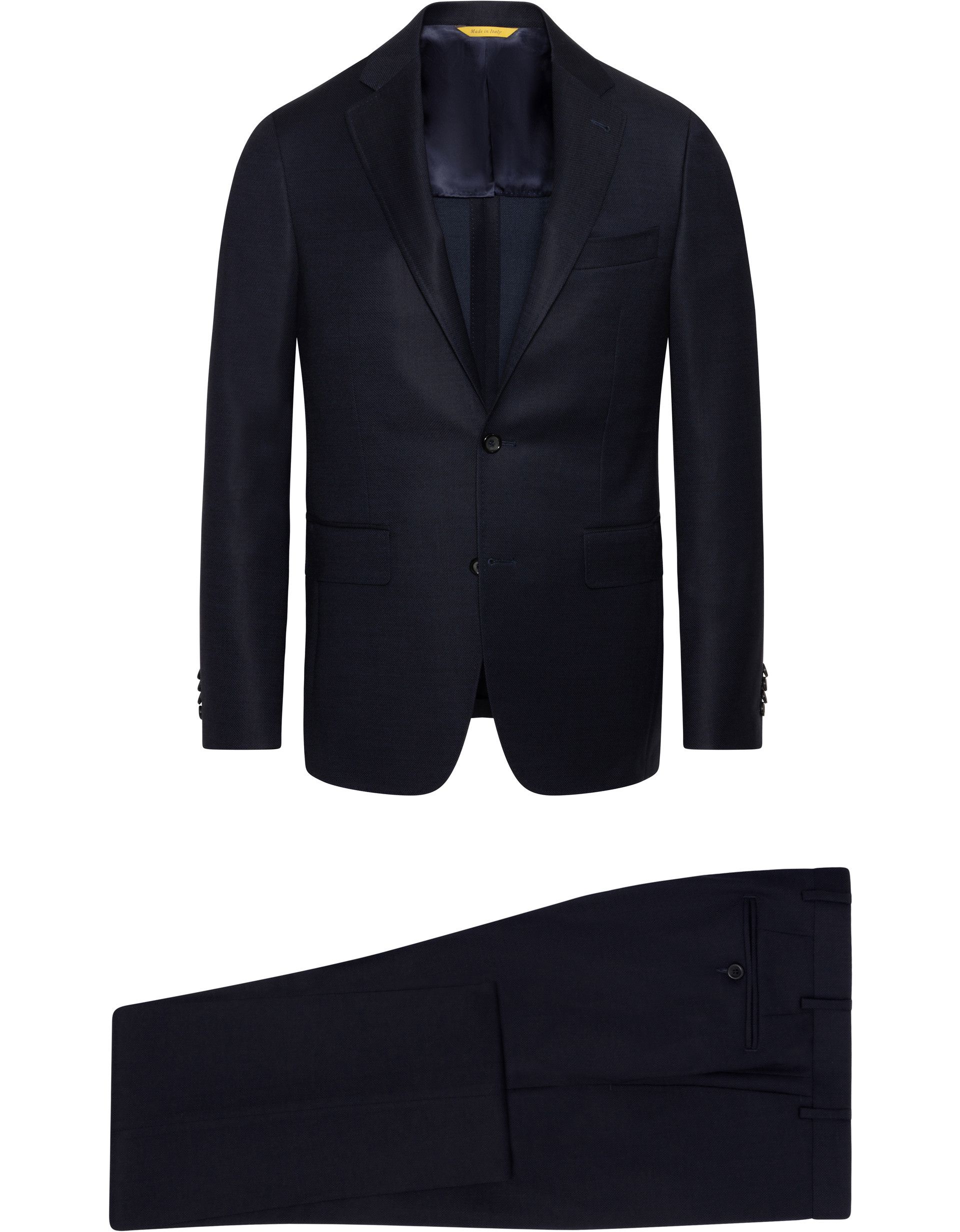 Traje de la nueva colecci&oacute;n: &ldquo;Feel-good Balance&rdquo;