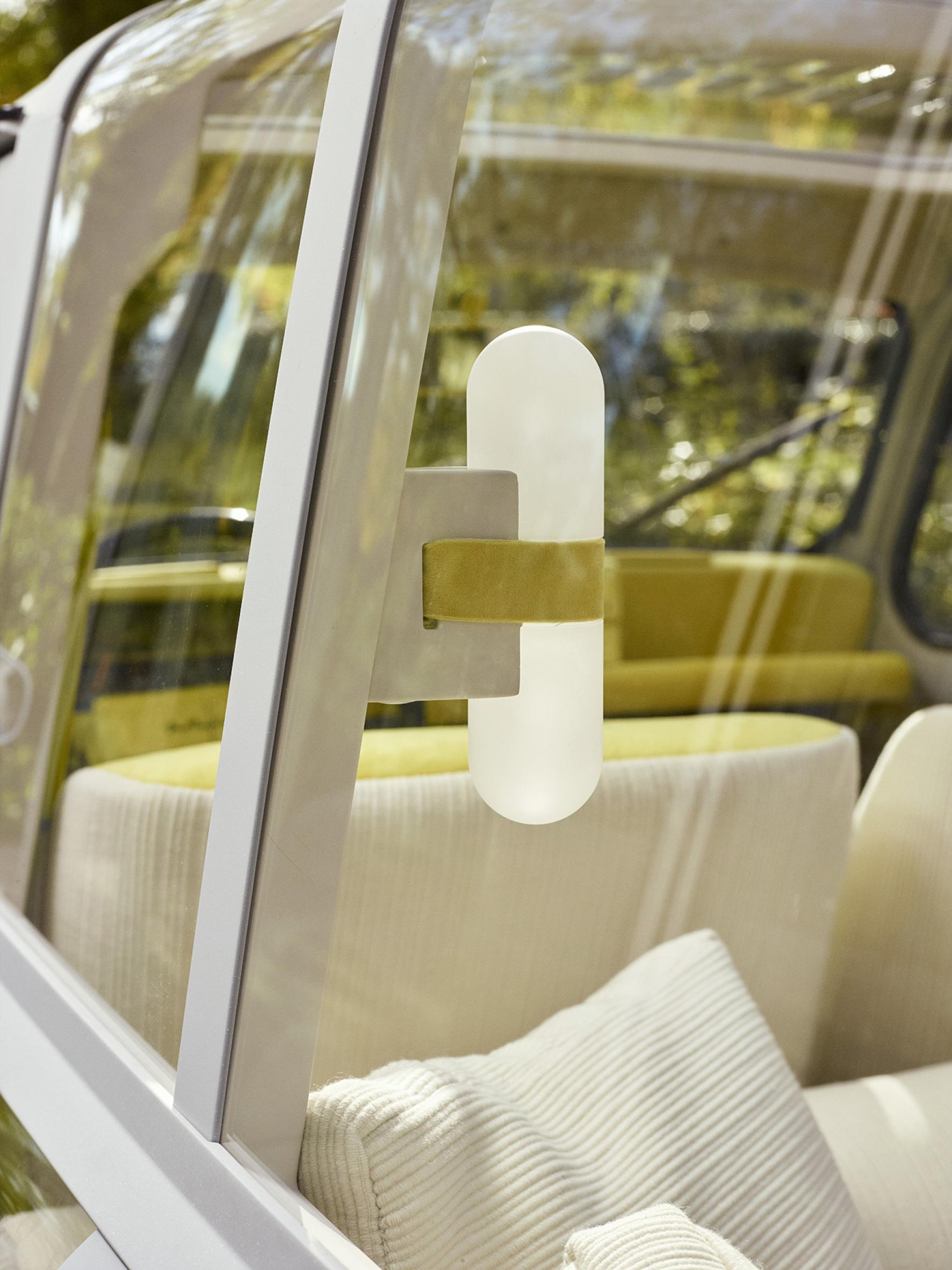 Renault 4L aniversario / Mathieu Lehanneur 