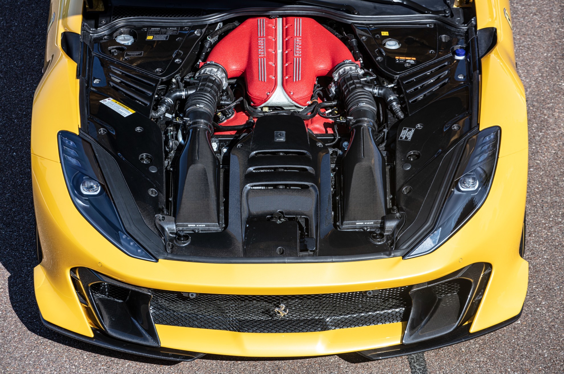 Motor del 812 Competizione