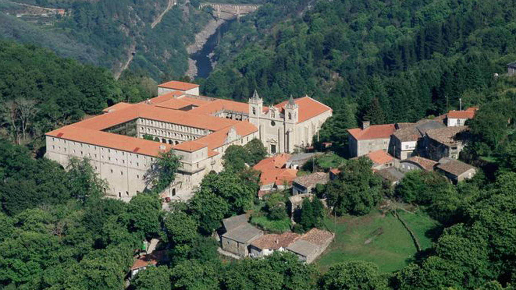 Paradores