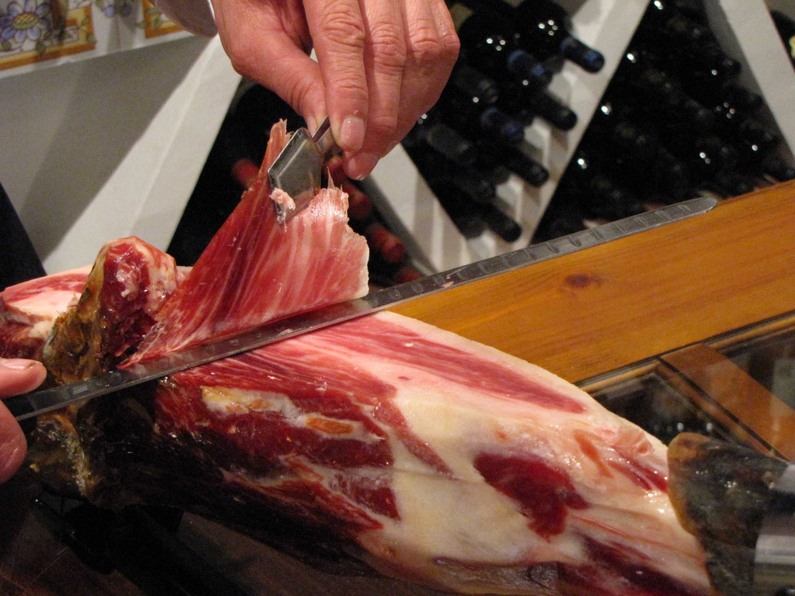 Cortar jamón / Julián Martín
