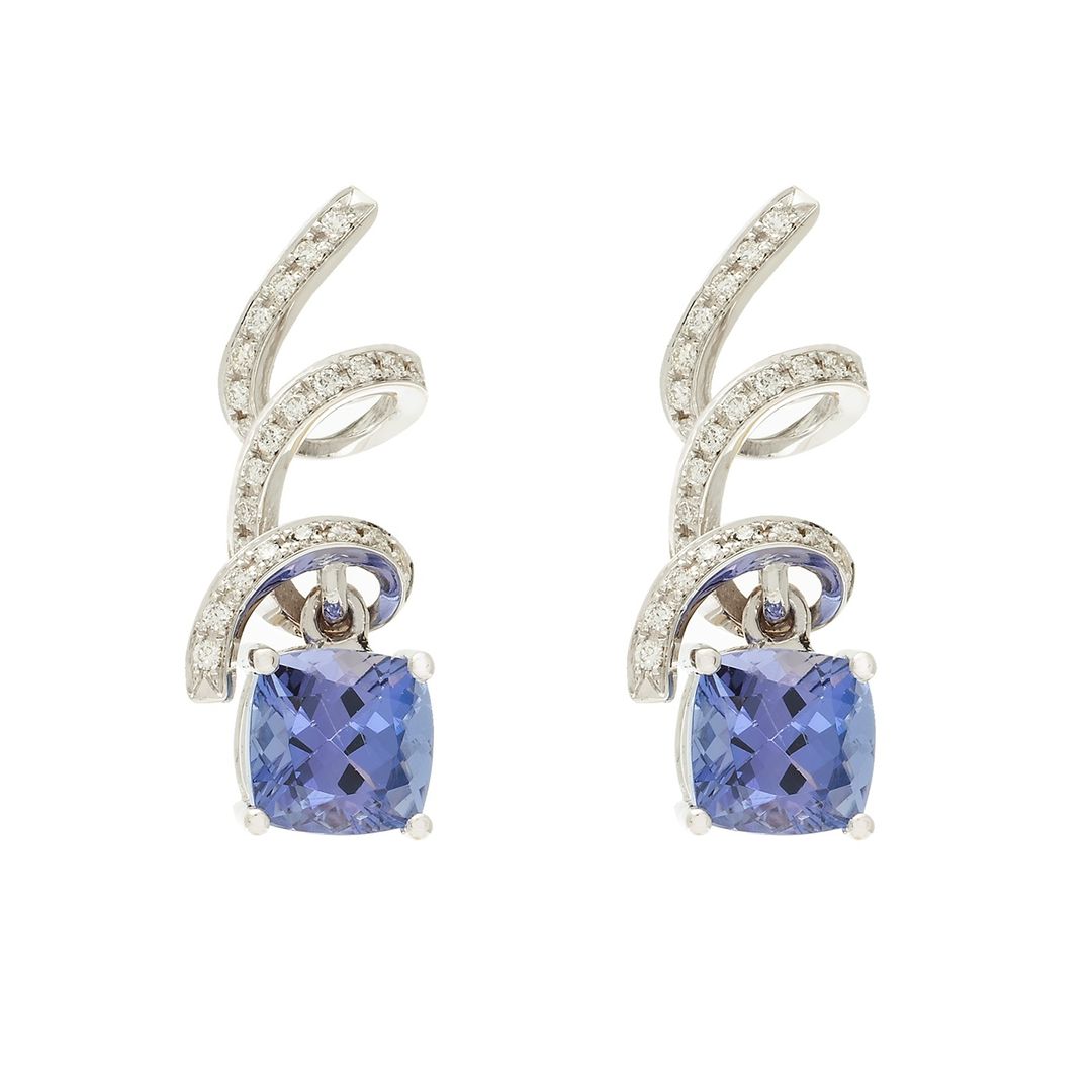 Pendientes de tanzanitas/Foto: Foto: Joyer&iacute;a Gordillo