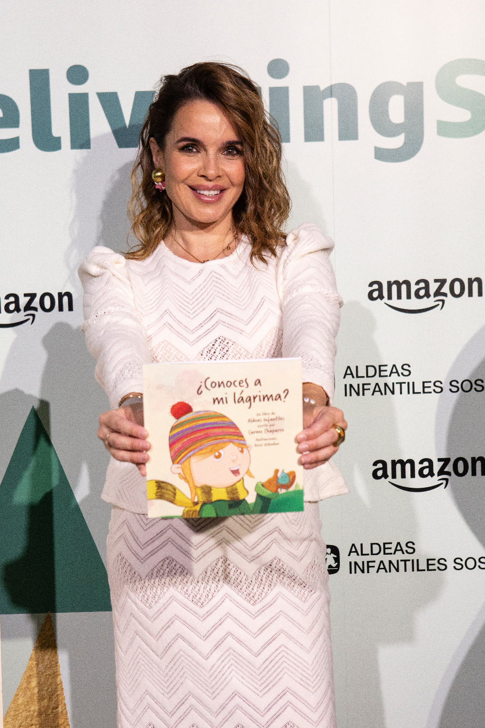 Carme Chaparro con su libro infantil, '&iquest;Conoces mi l&aacute;grima?'