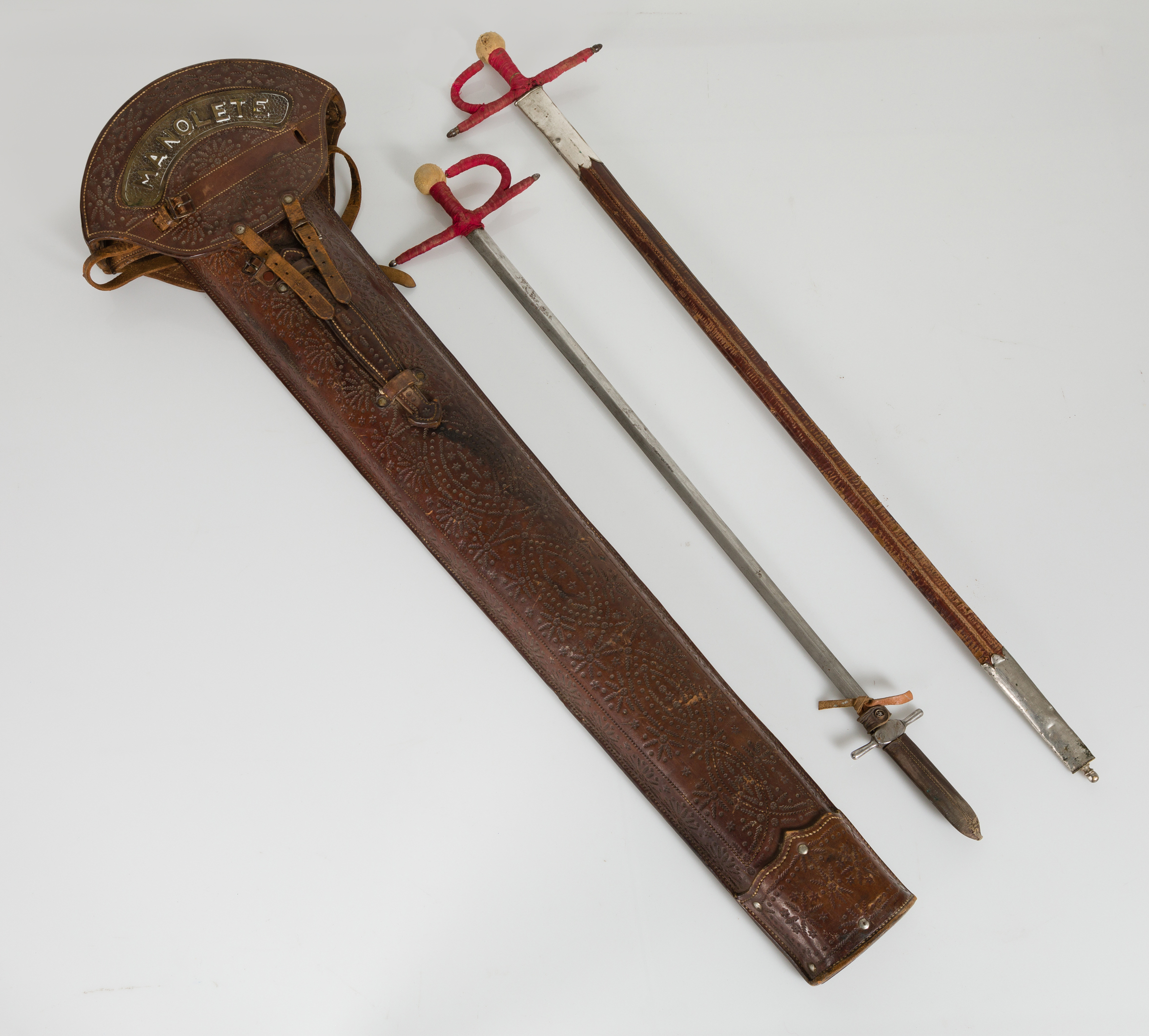 Fund&oacute;n de espadas de Manolete