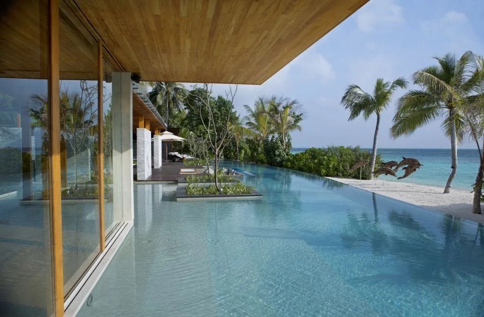 Coco Prive Resort 