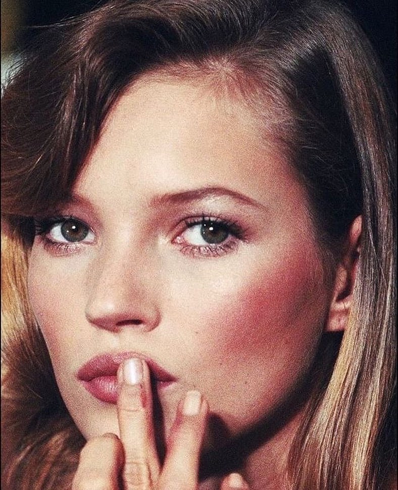 Maquillaje años 90'