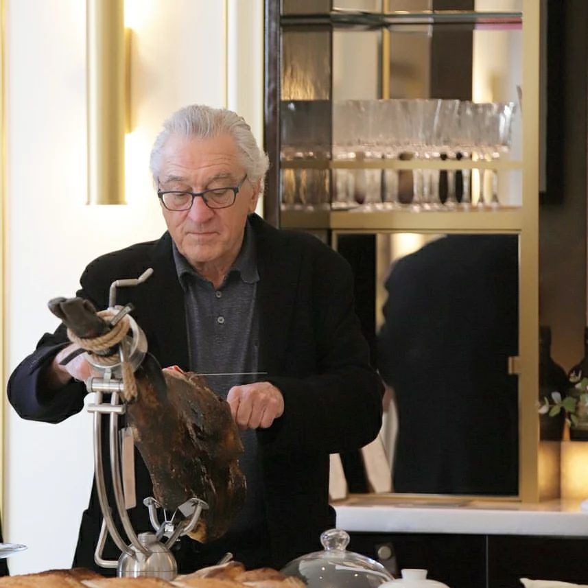 Comida a Robert de Niro en el Ritz