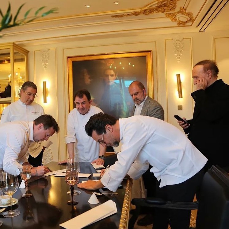 Comida a Robert de Niro en el Ritz