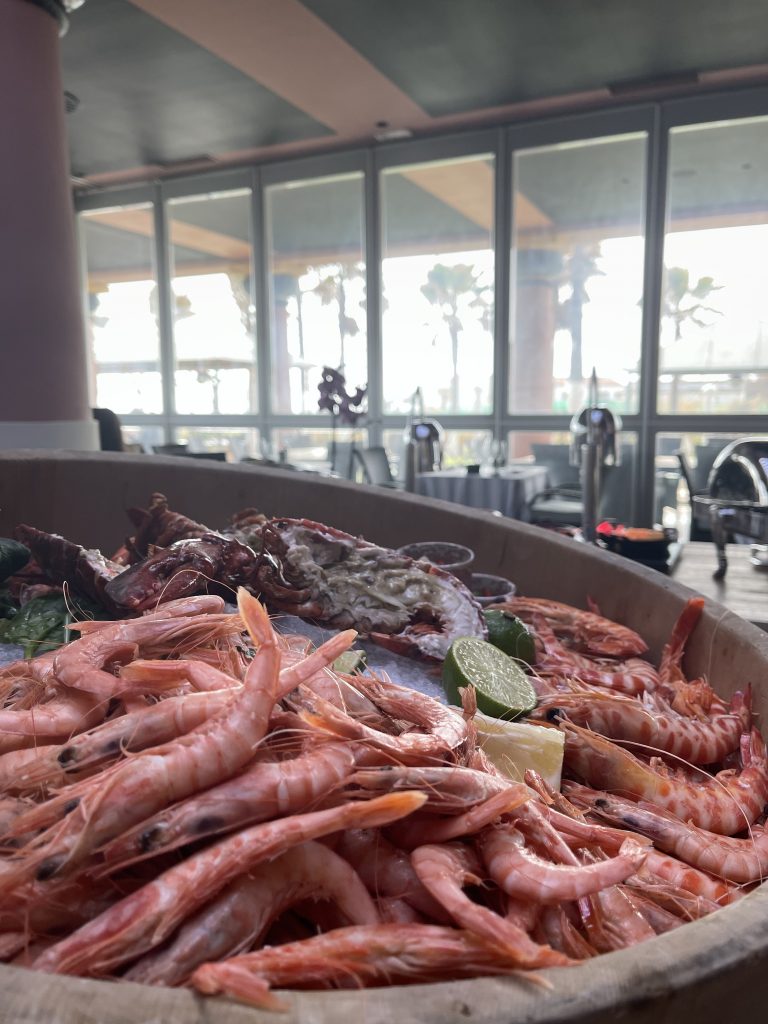 El brunch frente al mar de Villa Padierna en Marbella/Foto: Fina Grosso