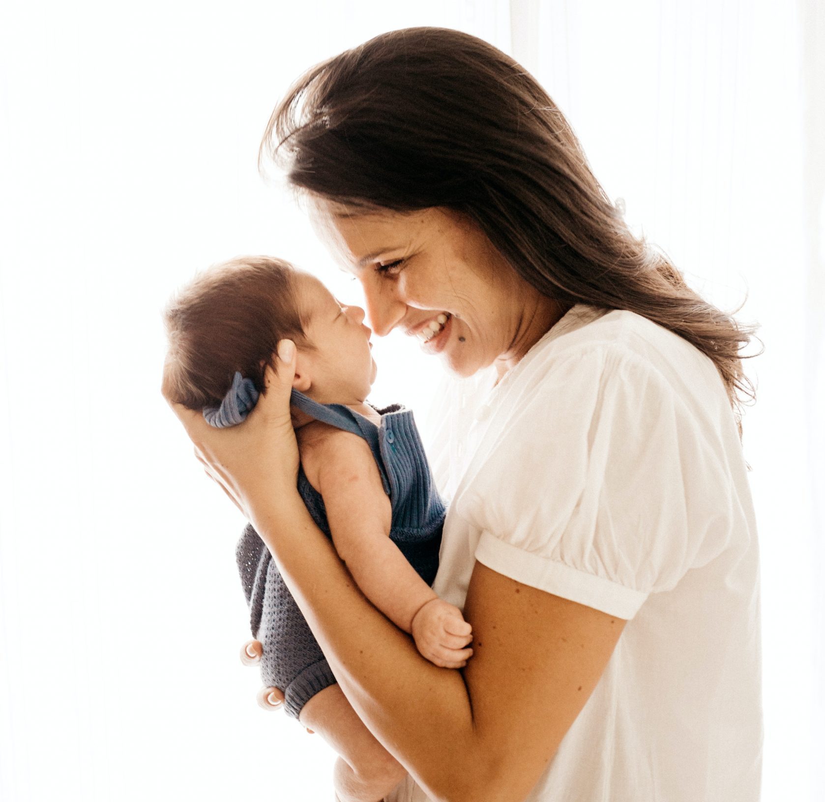 Madre y beb&eacute;