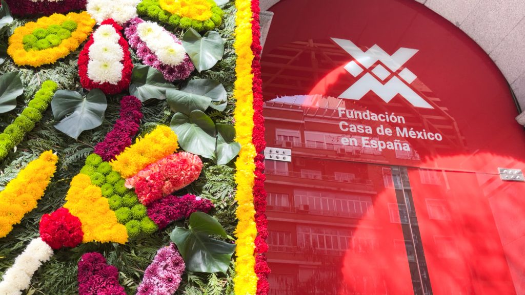 Fachada de la Fundaci&oacute;n Casa de M&eacute;xico