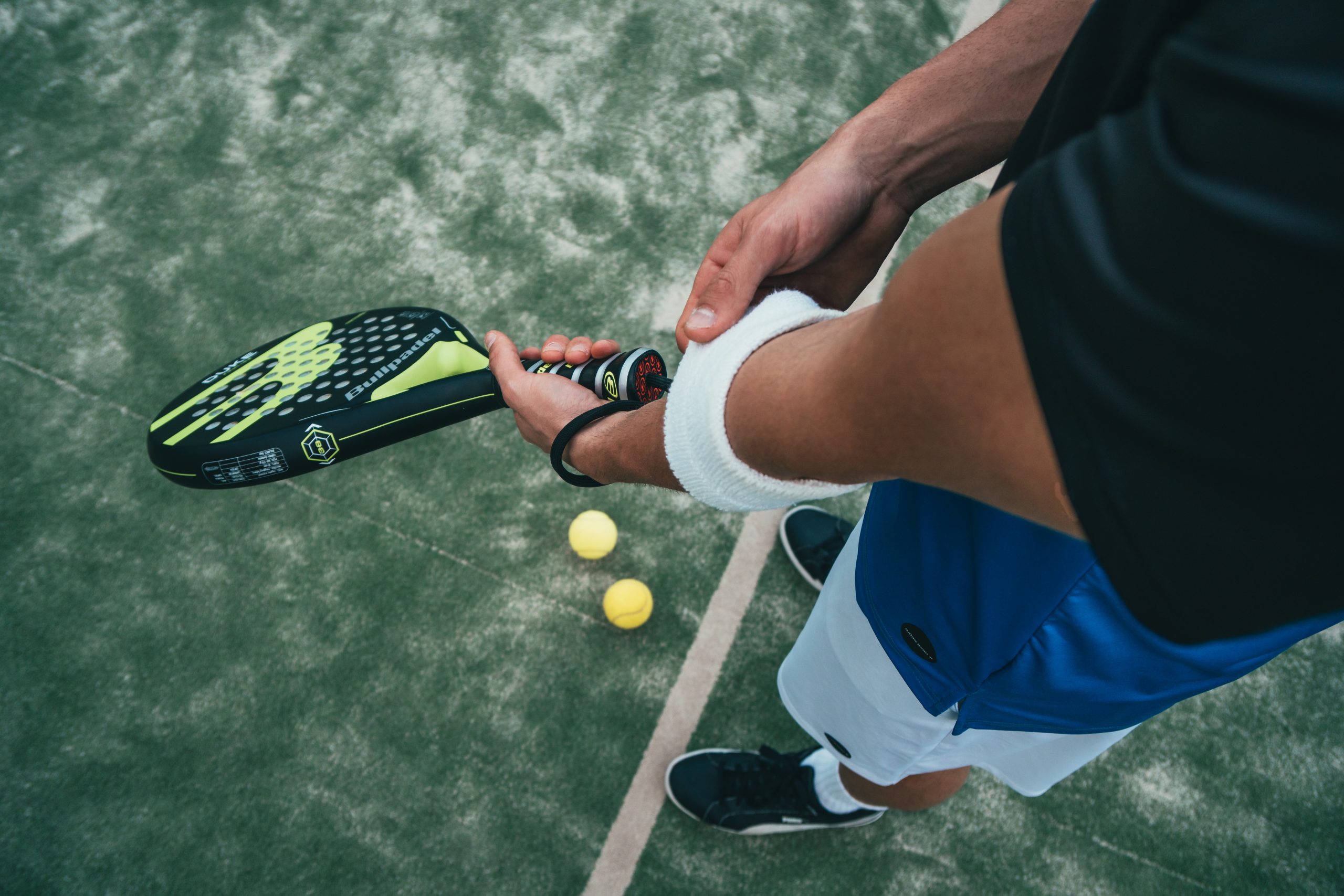 Tenis