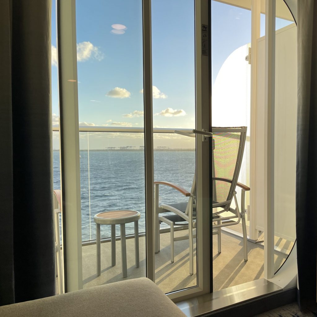 Atardecer en un camarote de 'Wonder of the seas'