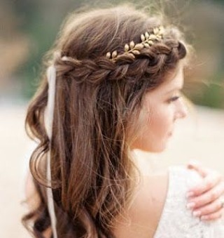Peinado de novia carefree.