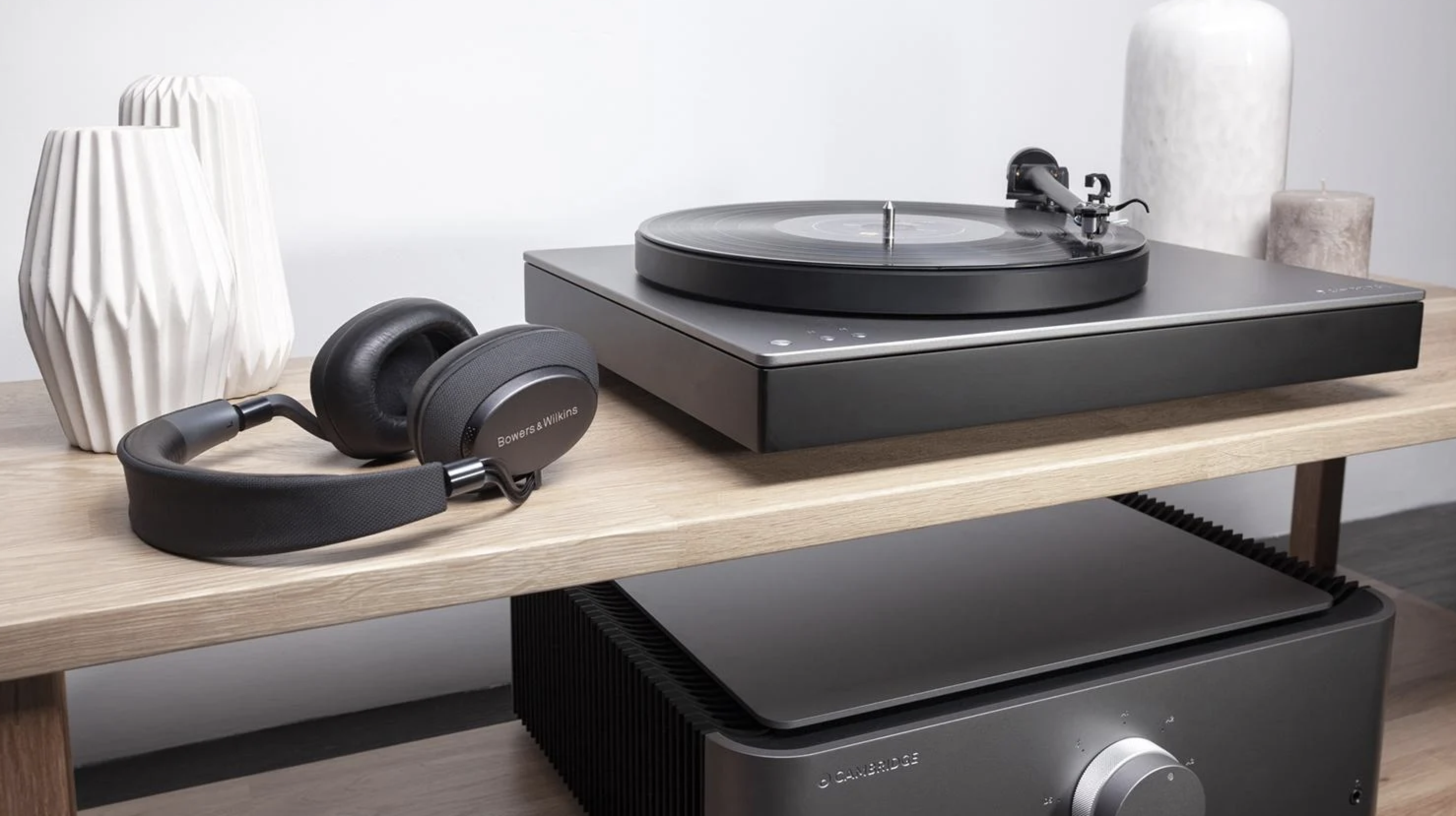 Tocadiscos Cambridge Audio Alva TT.