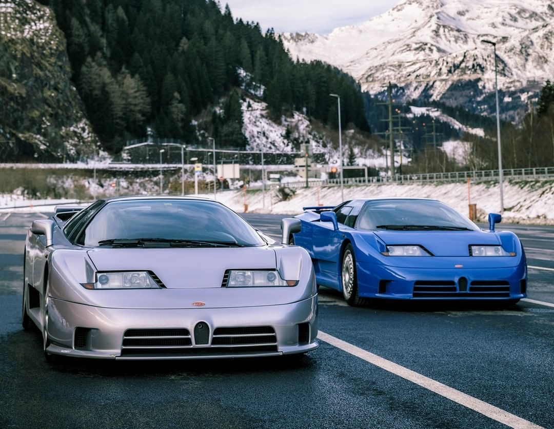 Bugatti EB110 y edici&oacute;n Super Sport.