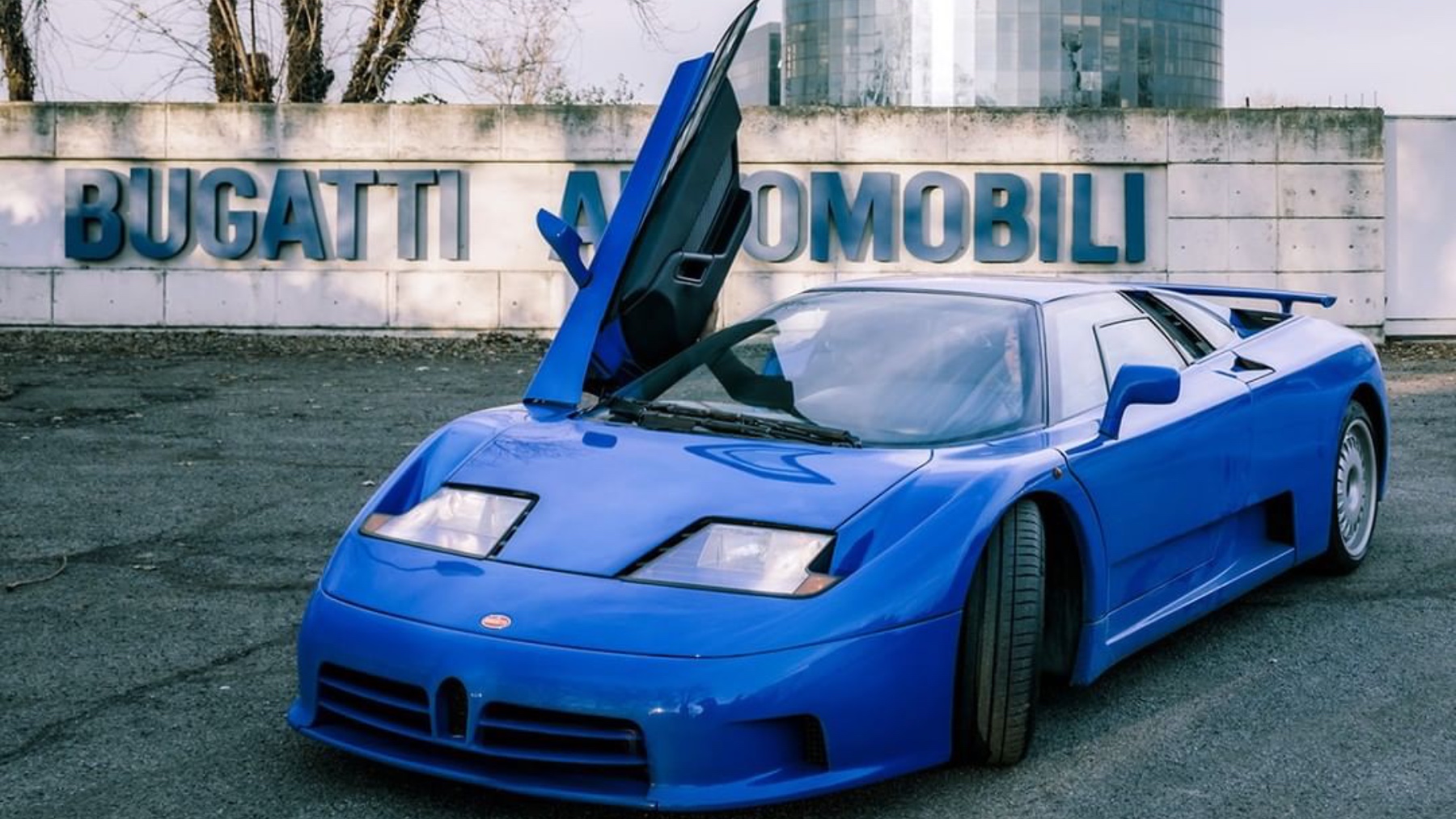 Bugatti EB 110 subastado.