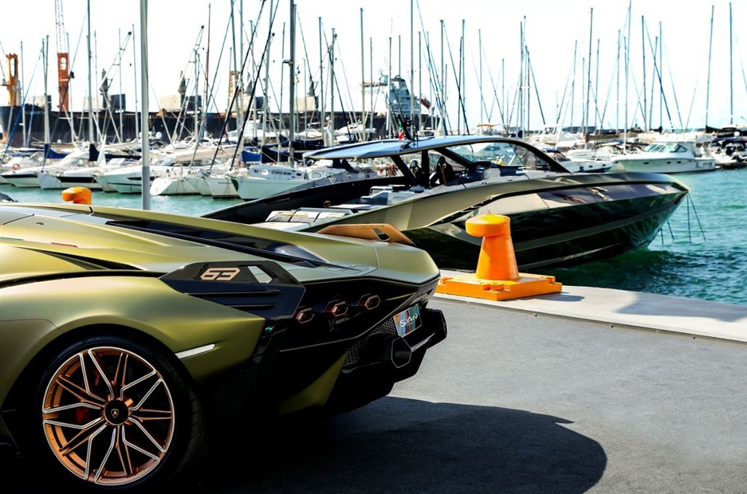 Tecnomar Lamborghini 63 y Lamborghini Sián