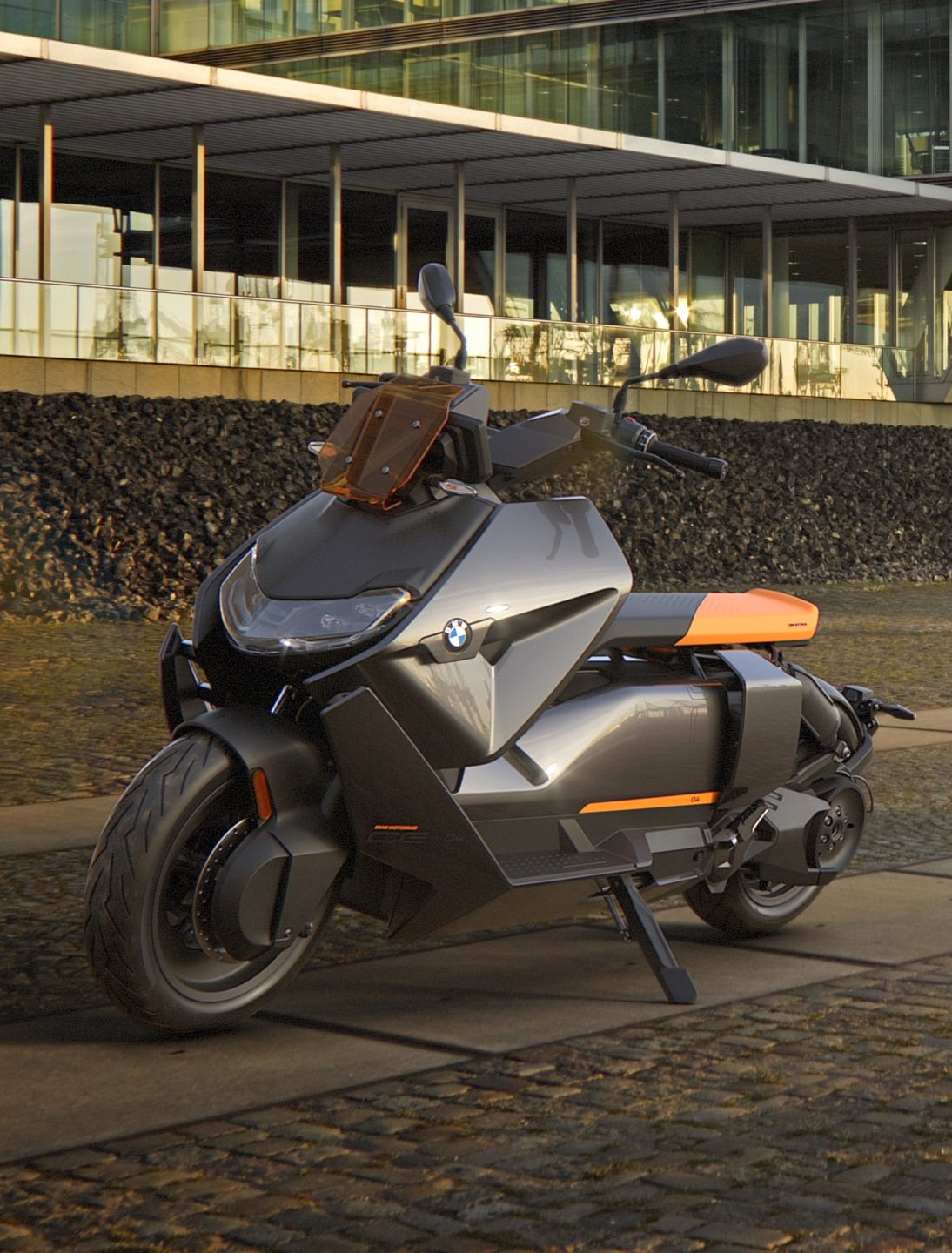 BMW CE 04