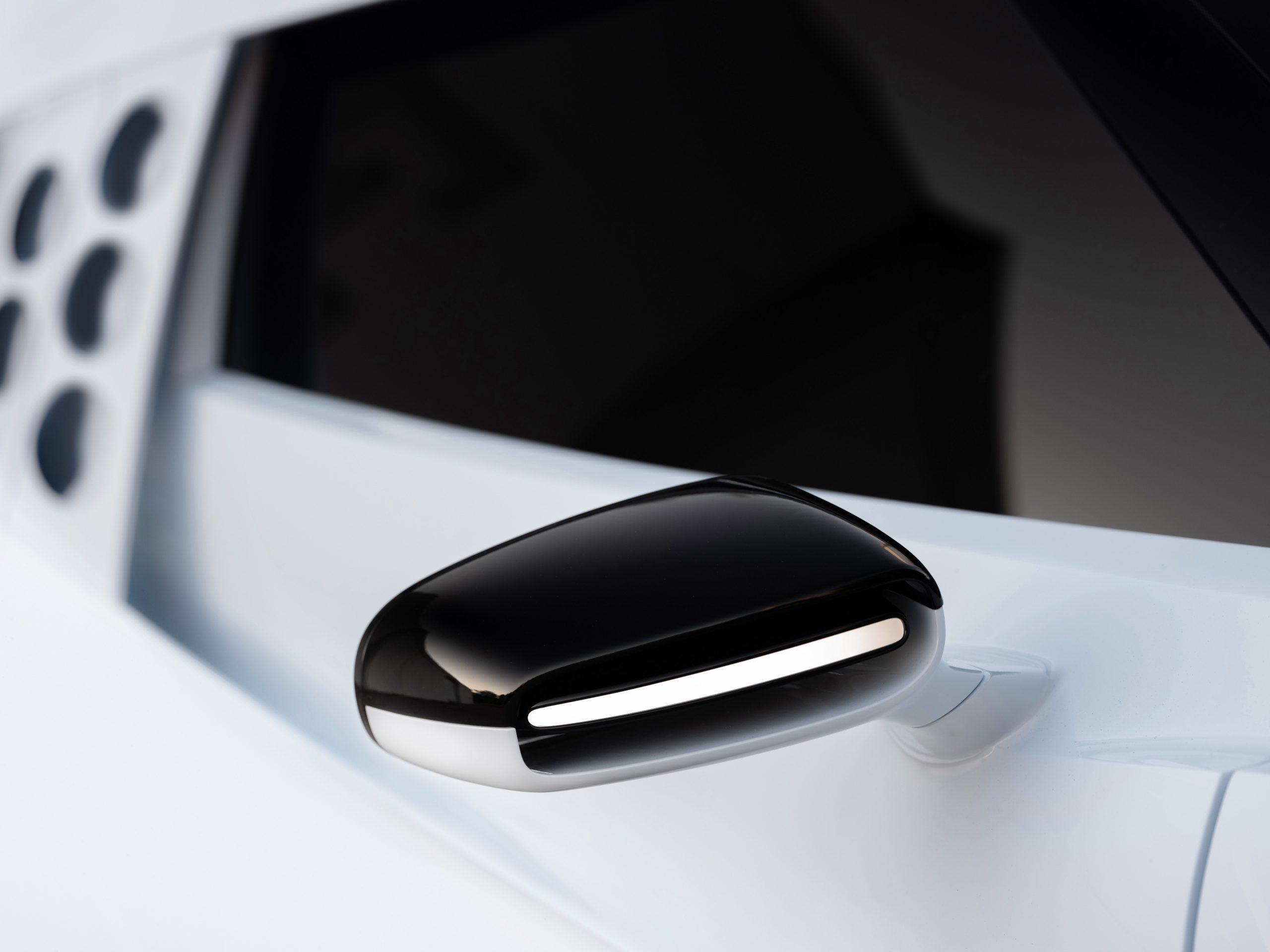 Retrovisor del Bugatti Centodieci.