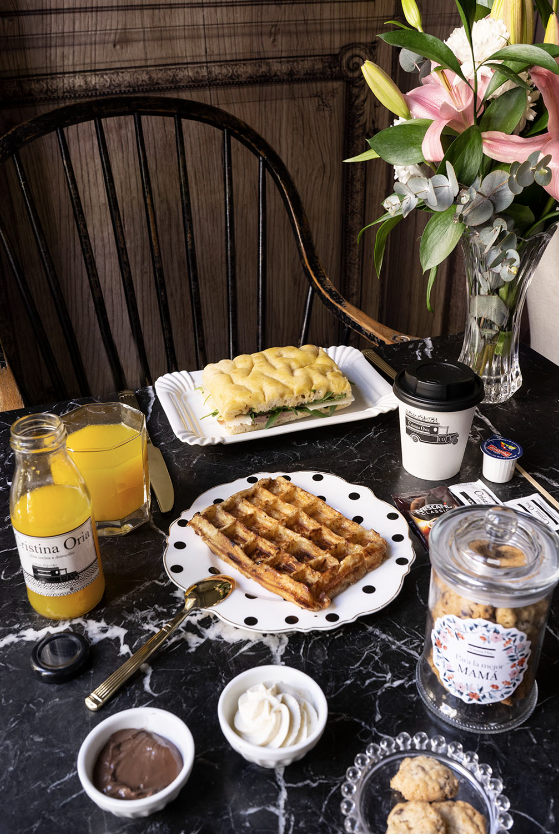 Desayuno 'Buenos D&iacute;as Mam&aacute;'