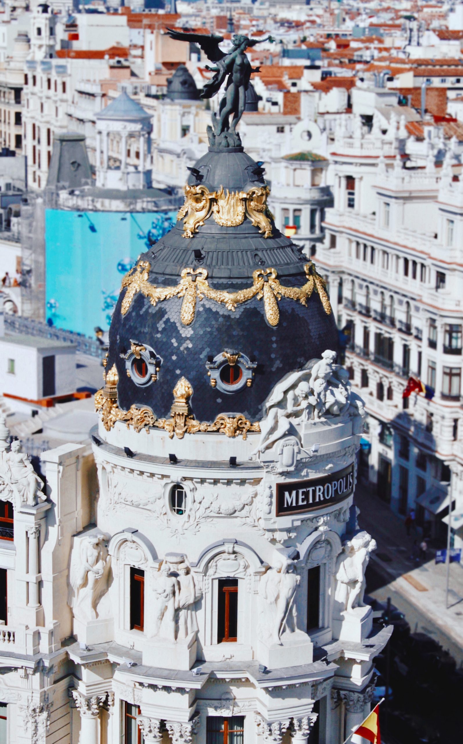 Edificio Metropolis
