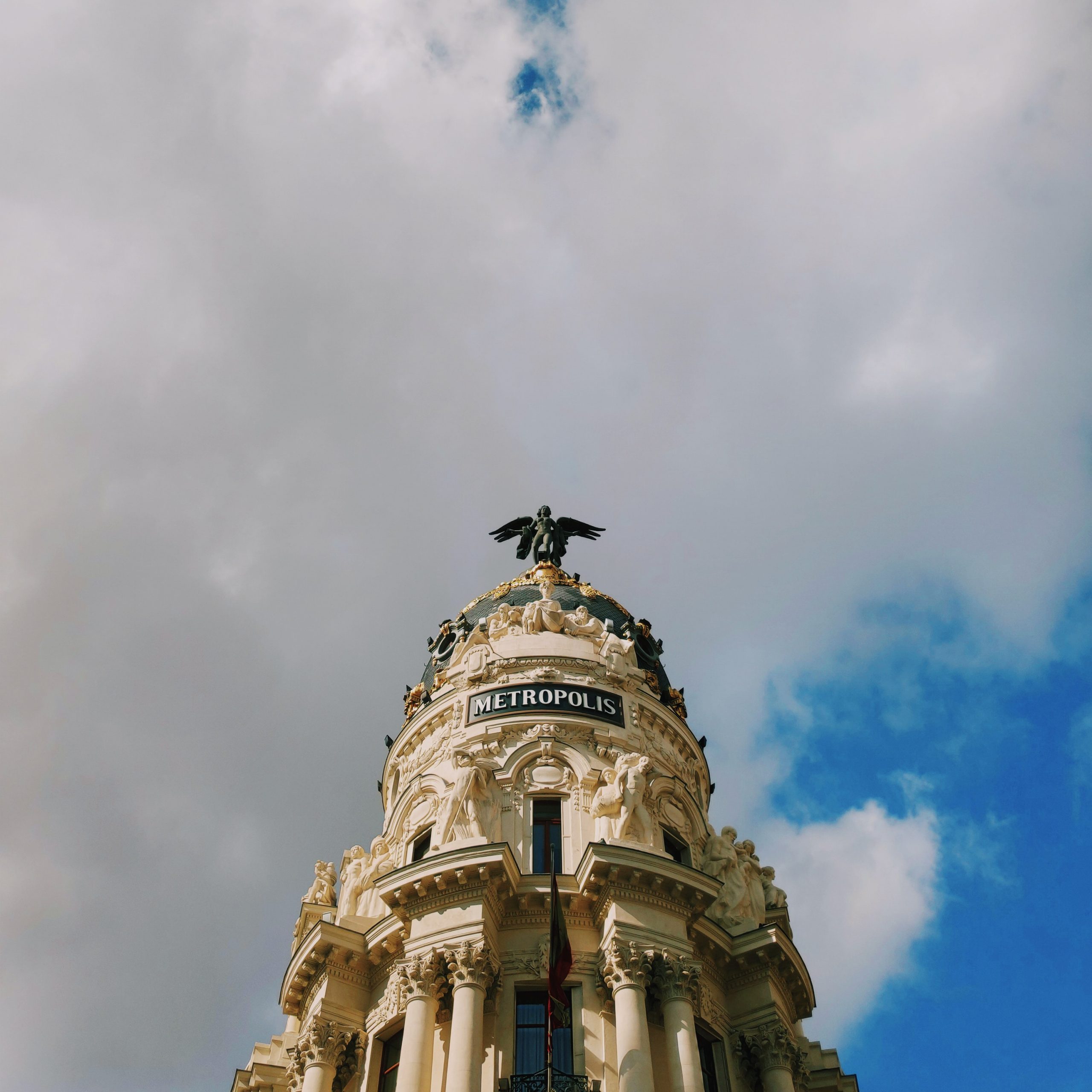 Edificio Metropolis
