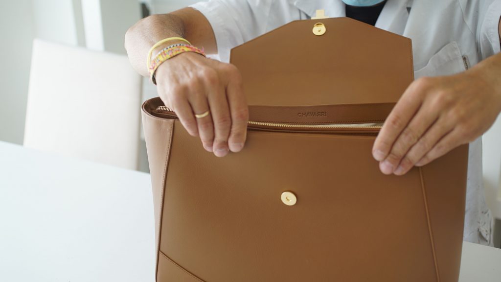 Proceso de elaboración de los bolsos de De Chávarri