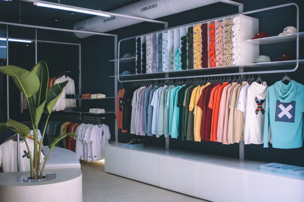 Interior de tienda de Blue Banana