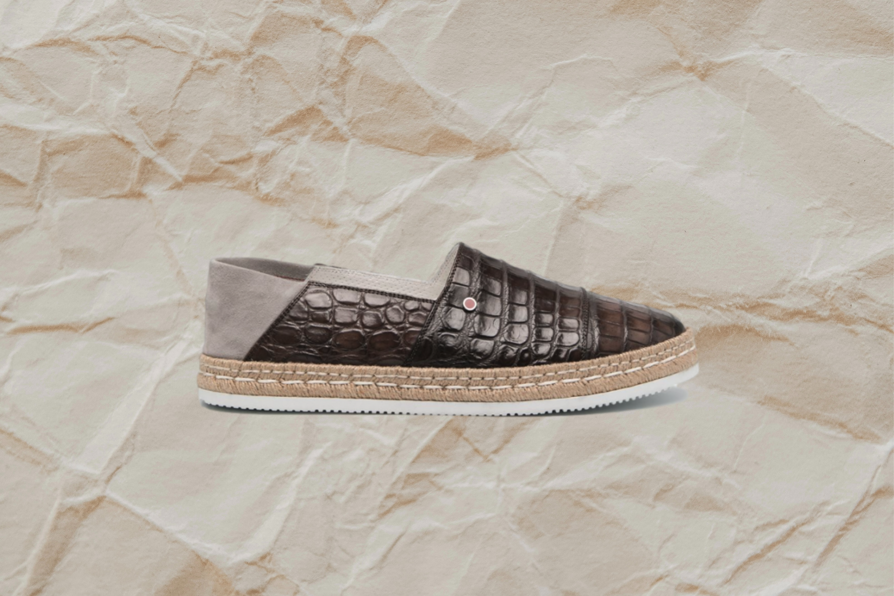 Alpargatas con efecto de piel de cocodrilo de Kiton