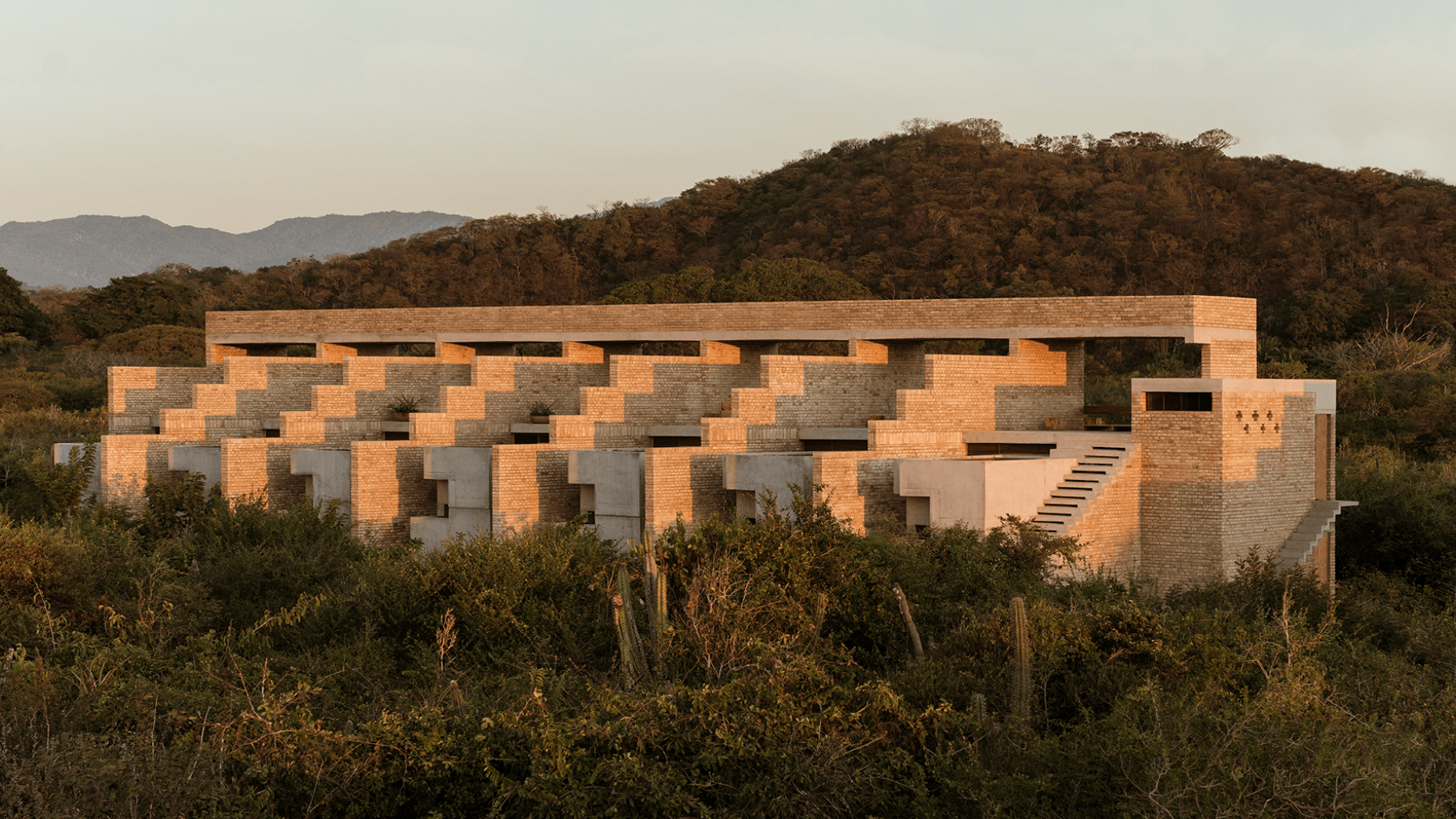 La fachada del hotel Terrestre en M&eacute;xico