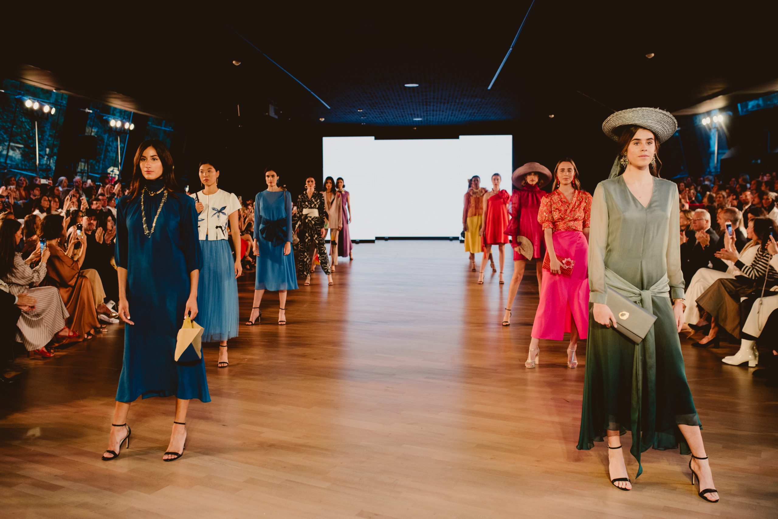 Algunos de los looks del desfile de ES Fascinante
