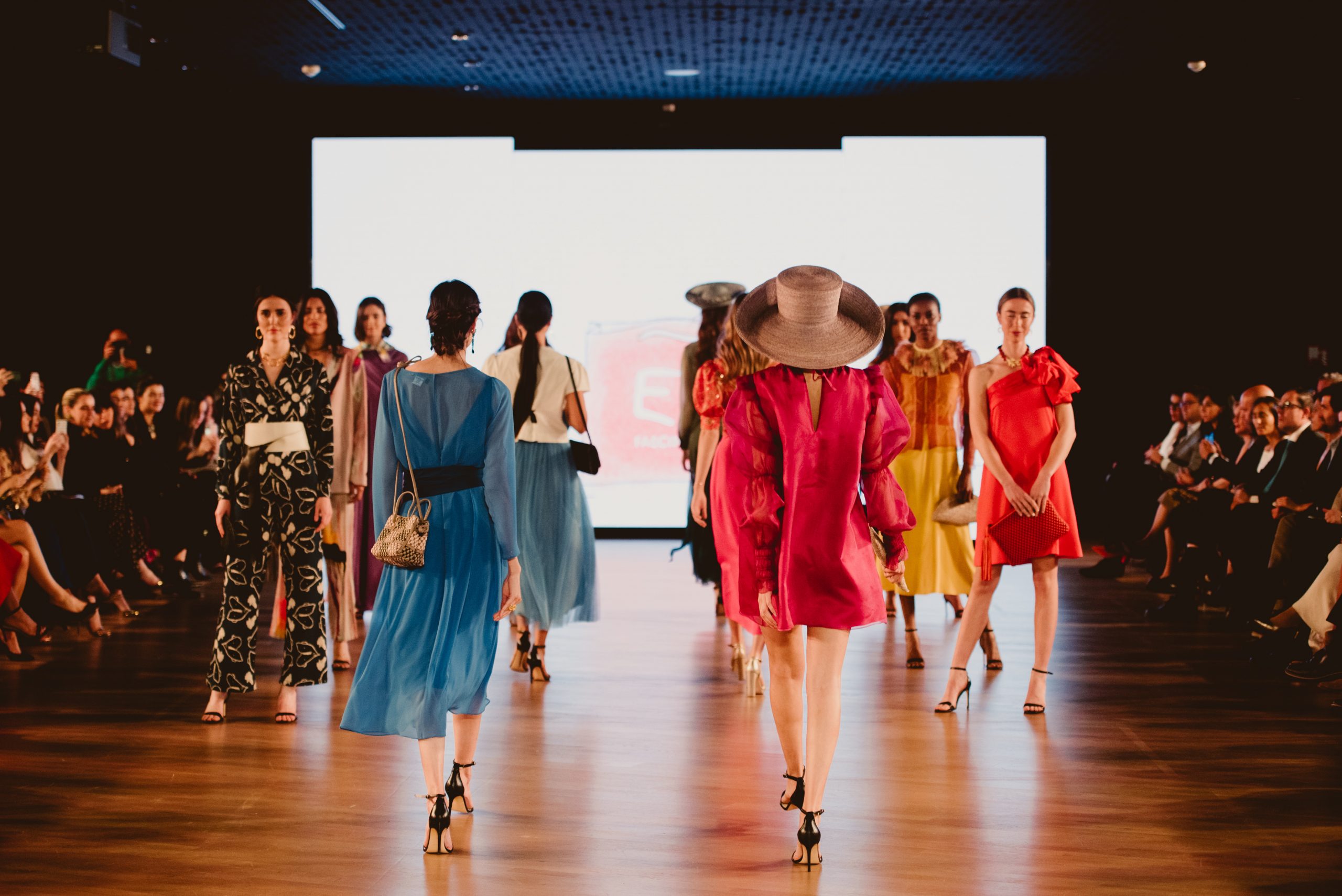 Algunos de los looks del desfile de ES Fascinante