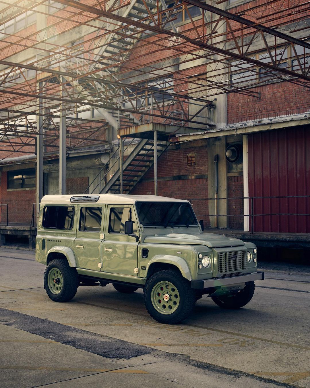 Land Rover