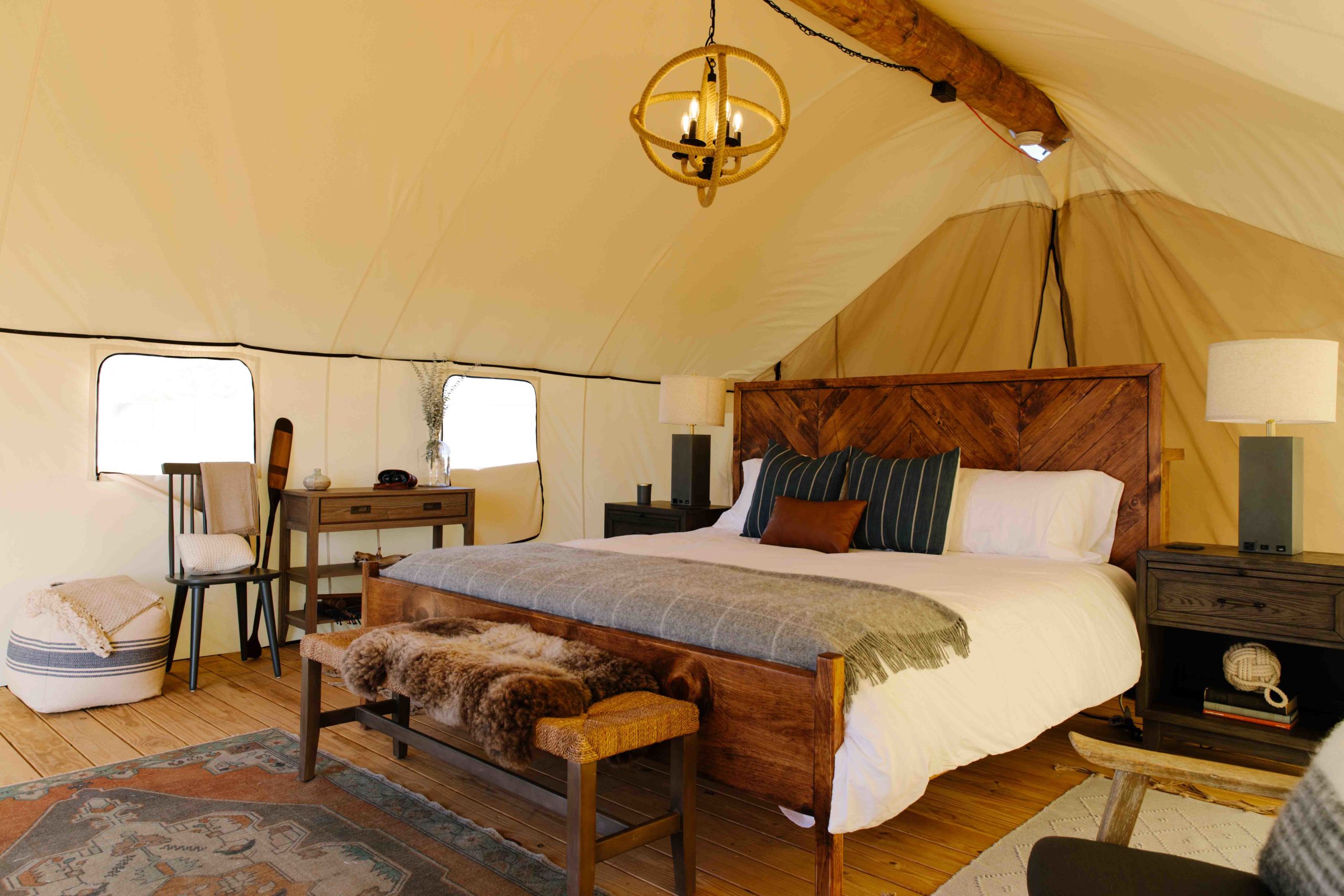 Tienda de Foto: Collective Retreats Governor Island