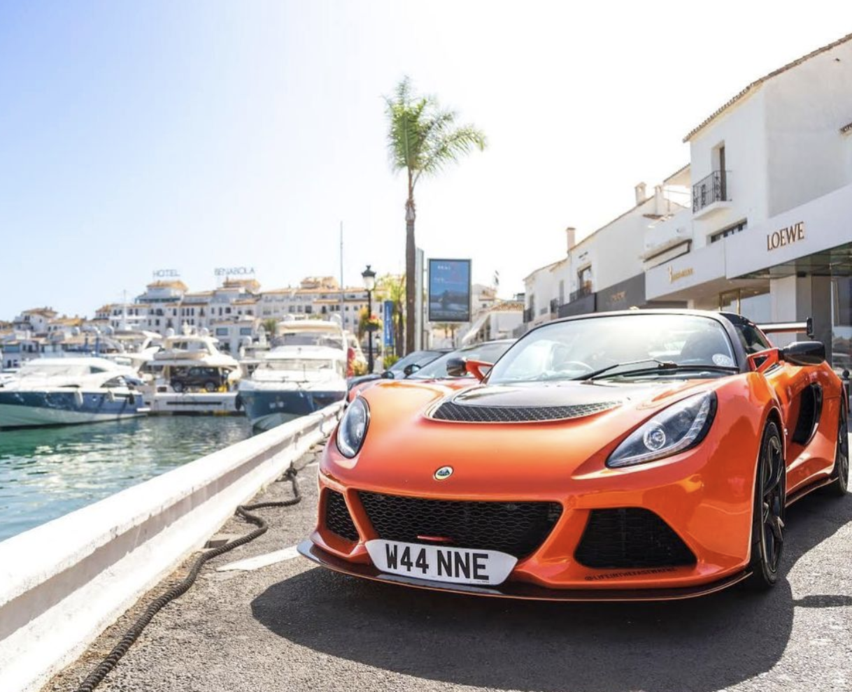 Puerto Ban&uacute;s