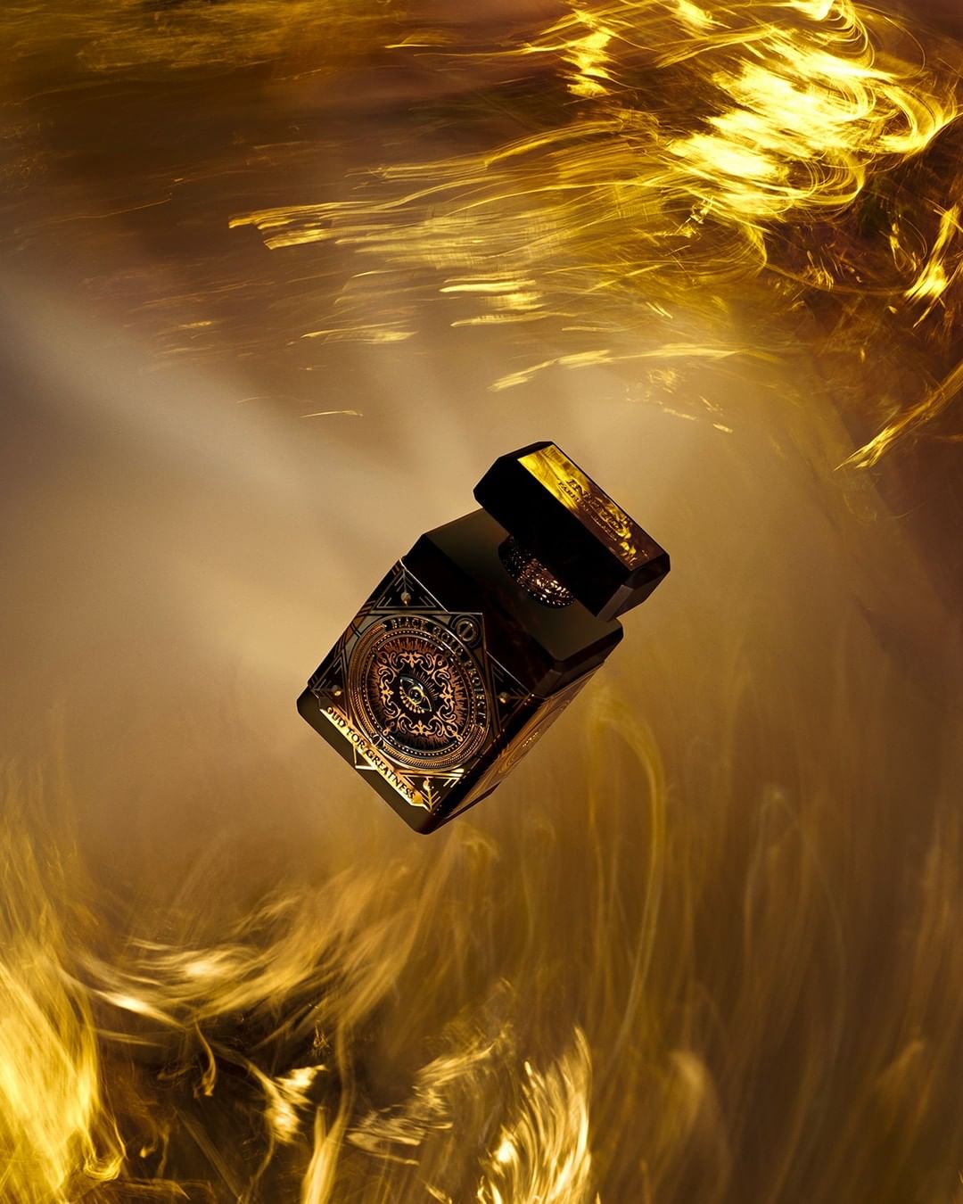 Oud for Happiness de INITIO