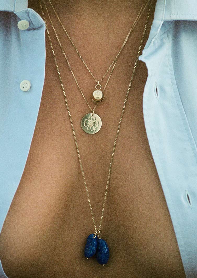 Modelo con joyas de Aur&eacute;lie Biedermann
