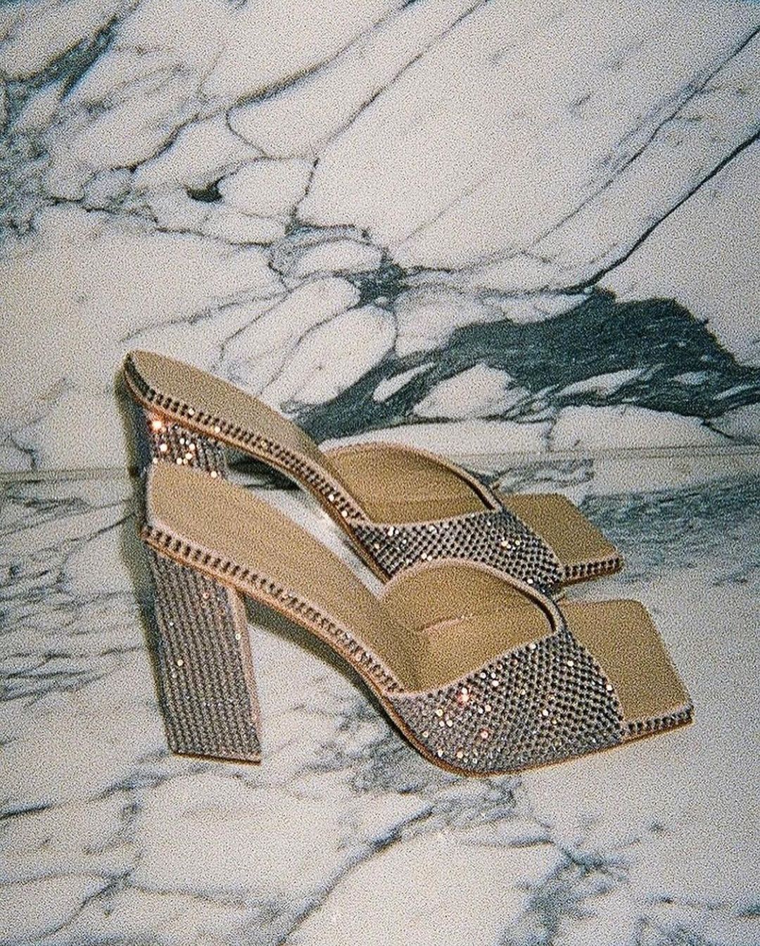 Sandalias